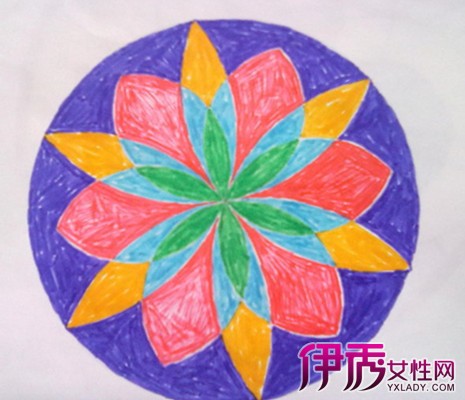 画的简单图案_高中生儿童简易花边图案-紫色花框