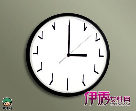 可同时显示两个时区时间的挂钟-多个钟表设计