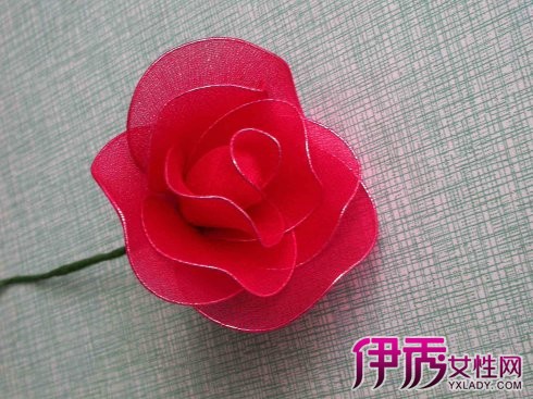 【丝网花玫瑰花插花】【图】丝网花玫瑰花插花