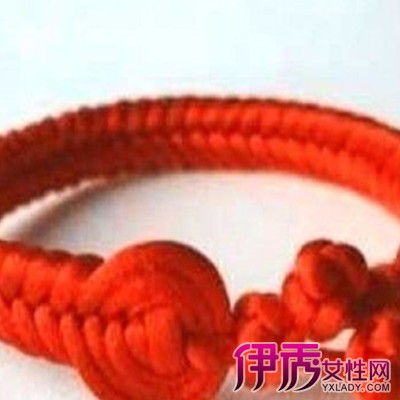 【红绳手链扣编法】【图】展示红绳手链扣编法