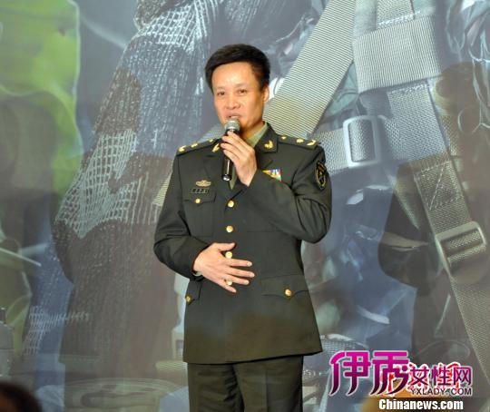 著名歌唱家阎维文首开个唱 彭丽媛担任艺术总监