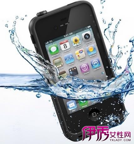 【图】手机掉水里怎么办?马上甩干水只会加重