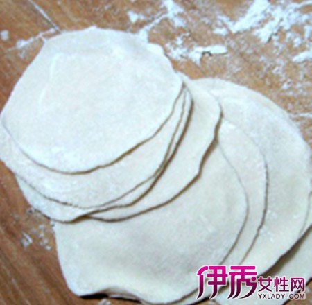 【水晶饺子皮的做法】【图】水晶饺子皮的做法