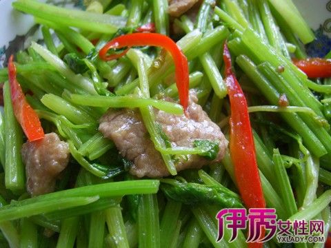 炒牛肉】【图】4步教你煮好芹菜炒牛肉 十大烹