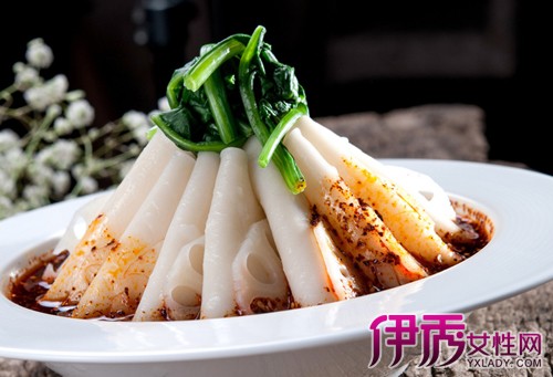 【饺子皮的做法与窍门】【图】饺子皮的做法与