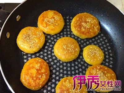 【图】地瓜饼的做法大全图解 7步做出美味地瓜饼