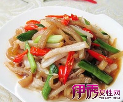 【酸菜炒猪皮干】【图】酸菜炒猪皮干的做法 2种烹制方法过程详解(3)_伊秀美食|yxlady.com