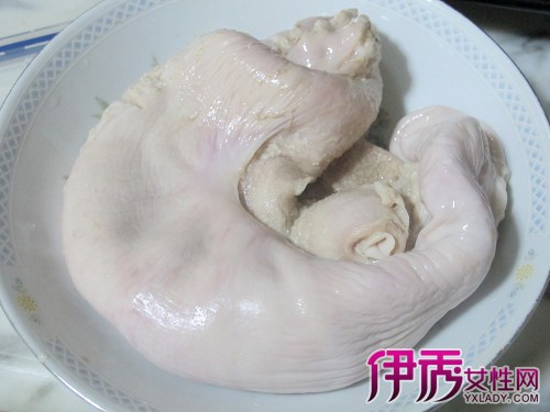 【如何洗猪肚】【图】如何洗猪肚最干净呢 8个步骤轻松搞定_伊秀美食|yxlady.com
