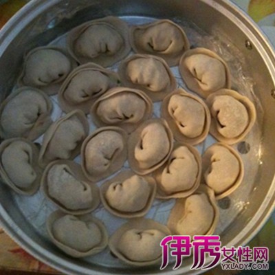 【图】自己在家怎样和面做饺子皮 DIY简单健康