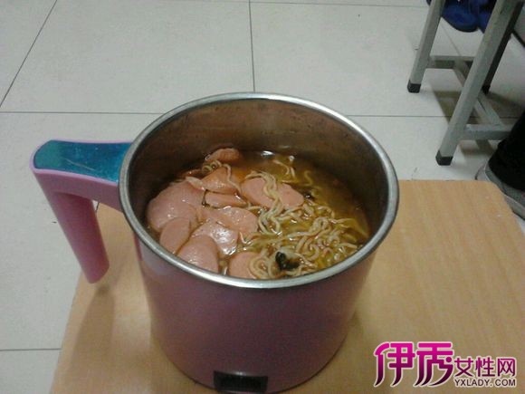 【晚上吃方便面会发胖吗】【图】晚上吃方便面