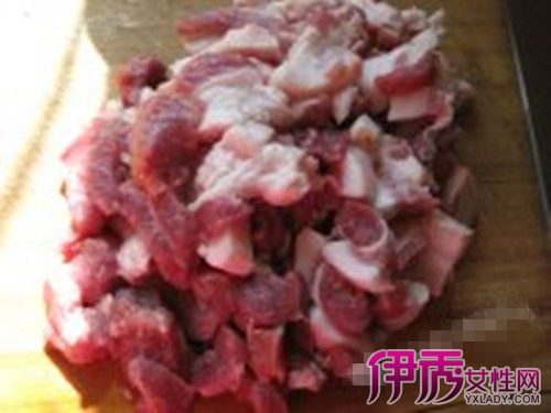 【猪脚粉肠】【图】老北京猪脚粉肠做法介绍 