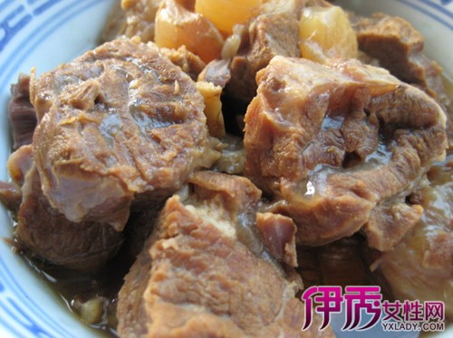 【炖牛腱子肉的做法】【图】炖牛腱子肉的做法