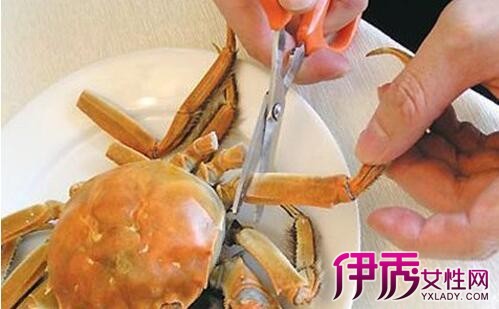 【自助餐海鲜蟹腿怎么吃】【图】自助餐海鲜蟹