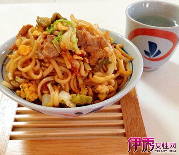 【肉丝鸡蛋面的家常做法】【图】肉丝鸡蛋面的