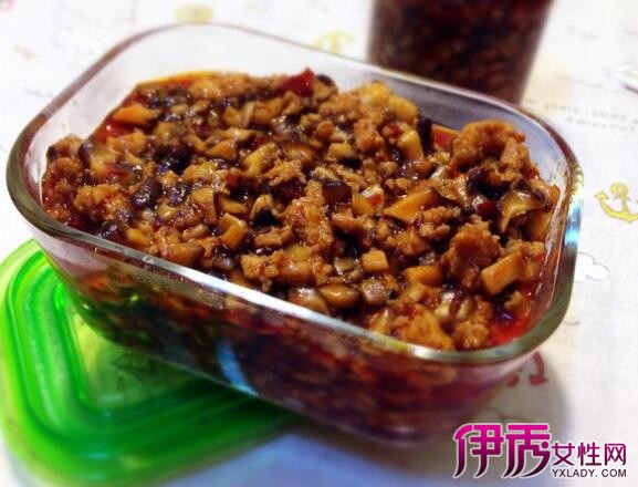 【香菇肉酱的做法大全】【图】教你香菇肉酱的做法大全 带你了解香菇的营养价值(3)_伊秀美食|yxlady.com