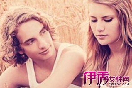 【图】巨蟹座女生表现一个女生的喜欢4种不正常暗恋梦见他表现你破了暗示男生鞋图片