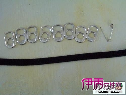 易拉罐拉环手工制作的手链步骤