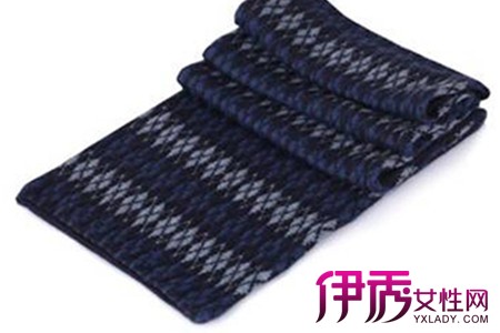 女生围巾各种织法图解_围巾各种织法