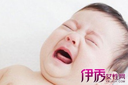 婴儿半夜突然大哭一直闭着眼睛|life.yxlady.com