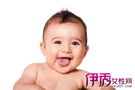 婴儿喜欢吐舌头|life.yxlady.com