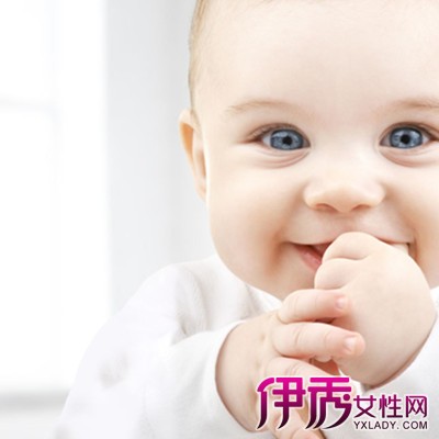 六个月宝宝吐奶怎么回事|life.yxlady.com