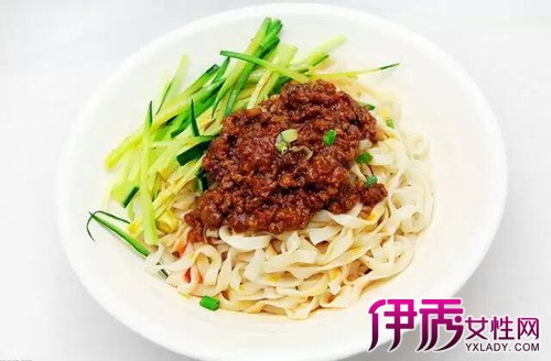 正宗炸酱面的做法|life.yxlady.com