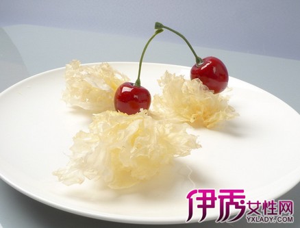 银耳的功效与禁忌|life.yxlady.com