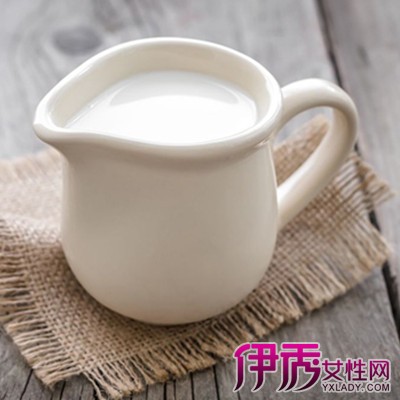 睡前喝牛奶有什么好处|life.yxlady.com-伊秀生活