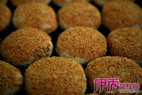 【油酥烧饼的做法及配方】【图】油酥烧饼的做